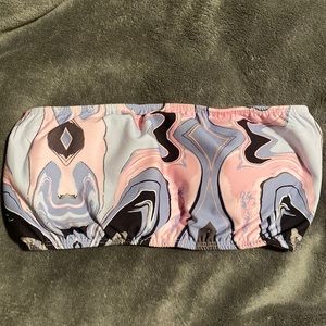 Women’s bandeau sports bra